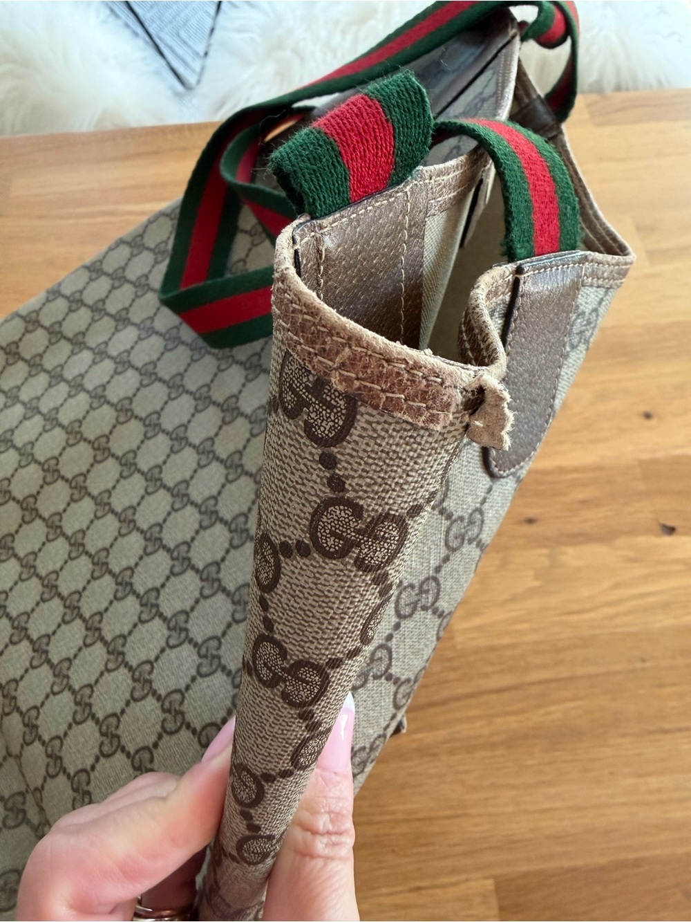 Gucci Beige GG Canvas Tote with Brown Trim and Green-Red Web Straps - Picture 4 of 5